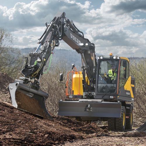 中型挖土机 - EWR150E - Volvo Construction Equipment Germany GmbH - 轮胎式 / 工程 / 柴油