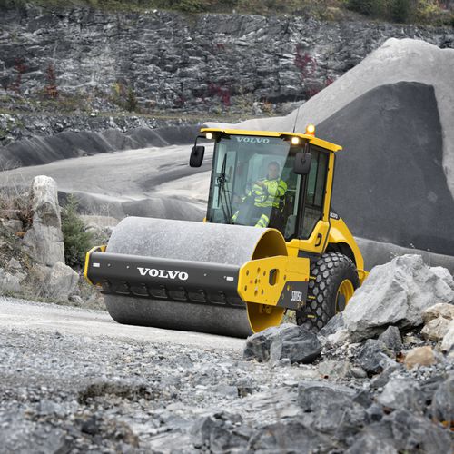 单缸压路机 - SD115B - Volvo Construction Equipment Germany GmbH - 用于路面