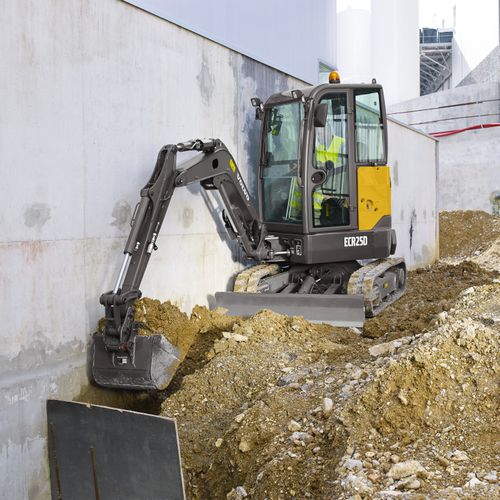 小型挖土机 - ECR25D - Volvo Construction Equipment Germany GmbH - 履带式 / 紧凑型 / 低油耗