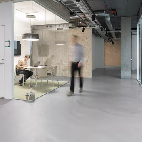 聚氨酯地面 - COMFORTFLOOR® MARBLE FX - Sika France SAS - 室内 / 客厅 / 接待区