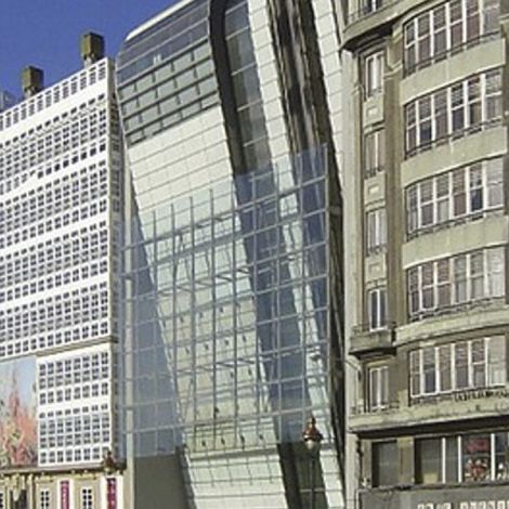 不锈钢建筑遮阳板 - FUNDACION CAIXA GALICIA, LA CORUNA - SPAIN - Design Factory cmb - 用于外墙 / 立式