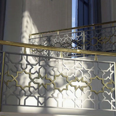 黄铜护栏 - CONGRESS HALL, TASCHKENT-USBEKISTAN - Design Factory cmb - 板式 / 室内 / 用于楼梯