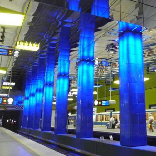 金属吊顶 - SUBWAY "MÜNCHNER FREIHEIT" - Design Factory cmb - 板式 / 装饰