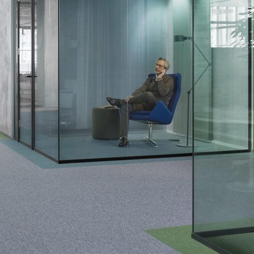 方块地毯 - ESSENCE - DESSO OFFICE - 簇绒 / 毛圈 / 复合陶瓷