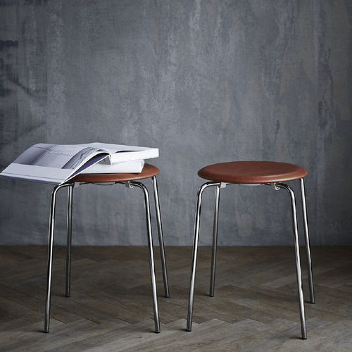现代风格凳子 - DOT™ - Fritz Hansen - 胡桃木 / 金属桌脚 / 布艺