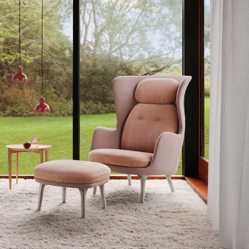 现代风格扶手椅 - RO™ - Fritz Hansen - 布料 / 带头枕 / 带脚凳