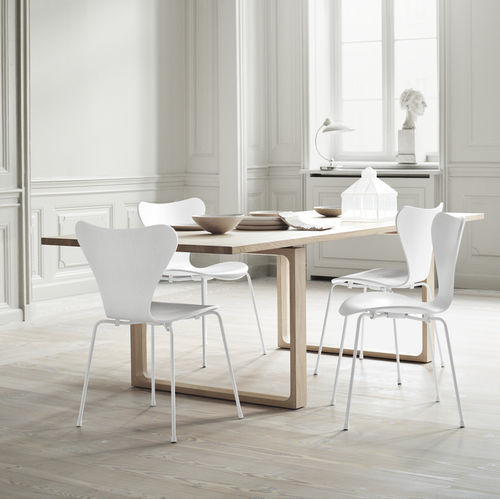 现代风格餐桌 - ESSAY™ - Fritz Hansen - 栎木 / 实木 / 橡木桌脚