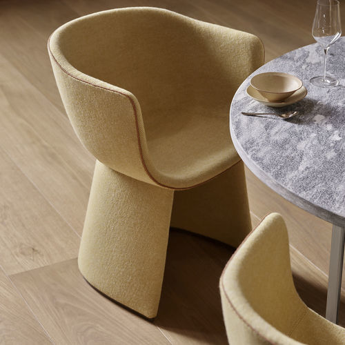 现代风格餐厅椅 - MONOLIT - Fritz Hansen - 室内 / 皮质 / 布艺