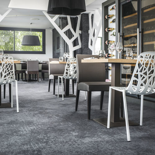 簇绒满铺地毯 - CONCRETE CONFORT+ - Balsan - 塑料 / 酒店 / 建筑物