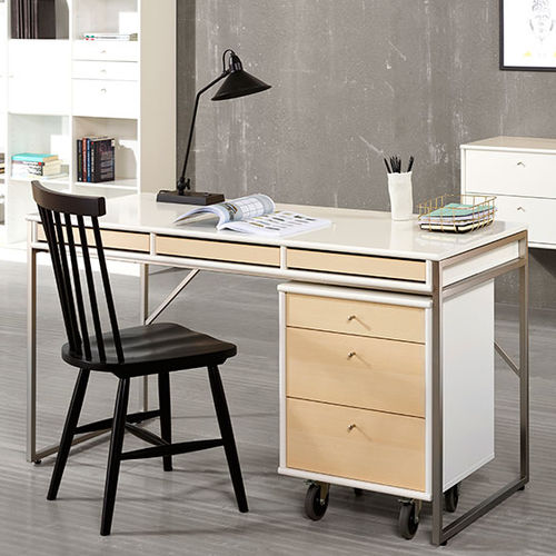现代风格办公桌 - MISTRAL - Hammel Furniture A/S - 漆木