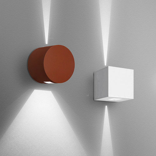 现代风格壁灯 - EFFETTO - Artemide - 户外 / 亚克力 / 铝铸铁