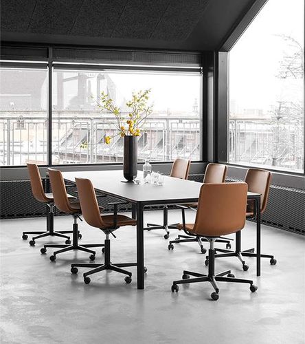 现代风格会议桌 - MESA  - Fredericia Furniture - 层压材料 / 漆布 / 彩绘铝桌脚