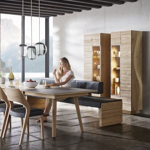 现代风格软包长凳 - V-Montana - Voglauer Möbelwerk Gschwandtner & Zwilling GmbH & Co. KG - 布料 / 皮质 / 橡木桌脚