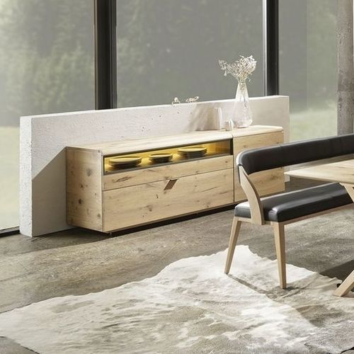 现代风格餐边柜 - V-Cube - Voglauer Möbelwerk Gschwandtner & Zwilling GmbH & Co. KG - 栎木 / 金属 / 玻璃
