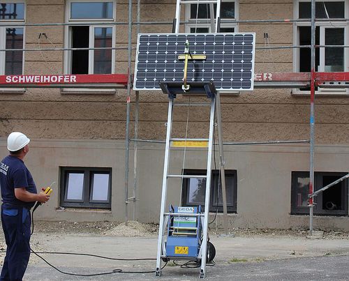 专业货梯 - SOLARLIFT - GEDA GmbH - 建筑工地