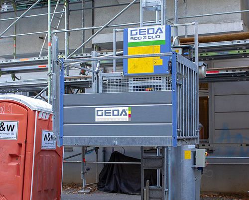 建筑工地货梯 - 500 Z DUO - GEDA GmbH - 建筑物