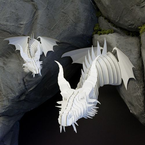 硬纸板雕塑 - NIKITA DRAGON HEAD  - cardboard safari - 墙面