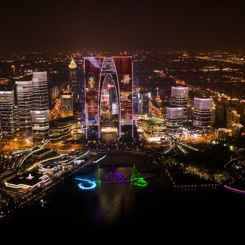 IP66投光灯 - MEDIA TUBE® HO  - Traxon Technologies - LED RGB / 家用 / 专业